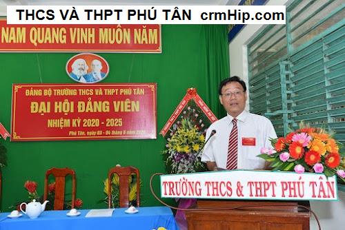 Trường THCS và THPT Phú Tân